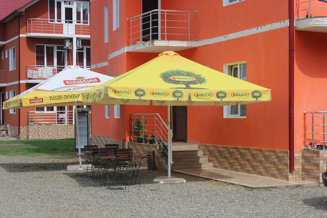 Giomari Hotel Ureki Bagian luar foto