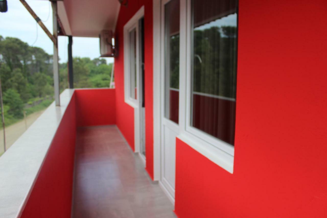Giomari Hotel Ureki Bagian luar foto