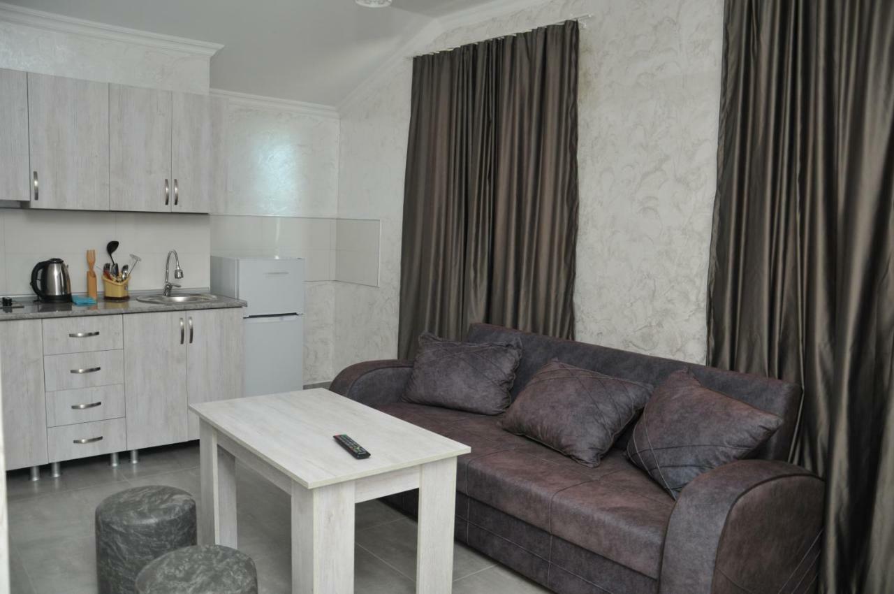 Giomari Hotel Ureki Bagian luar foto