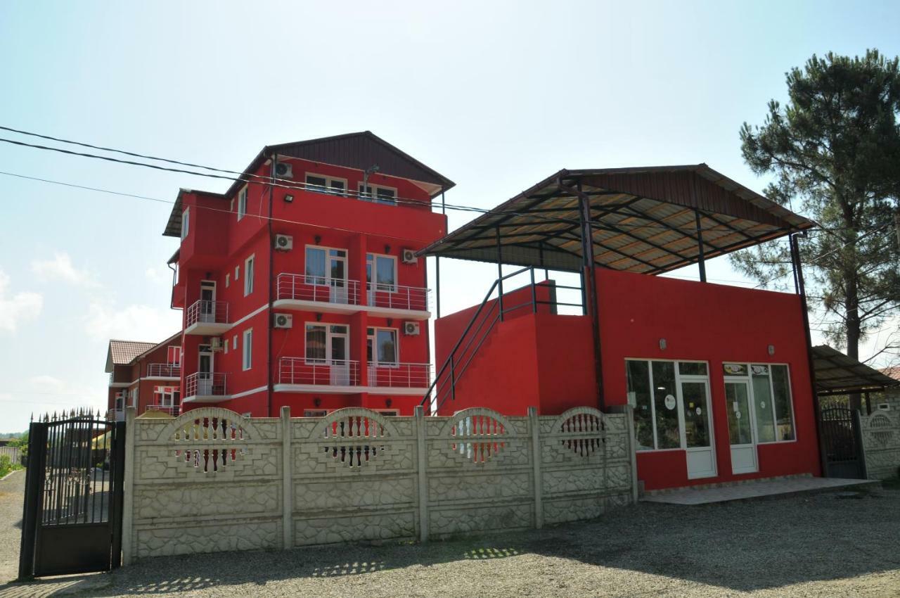 Giomari Hotel Ureki Bagian luar foto