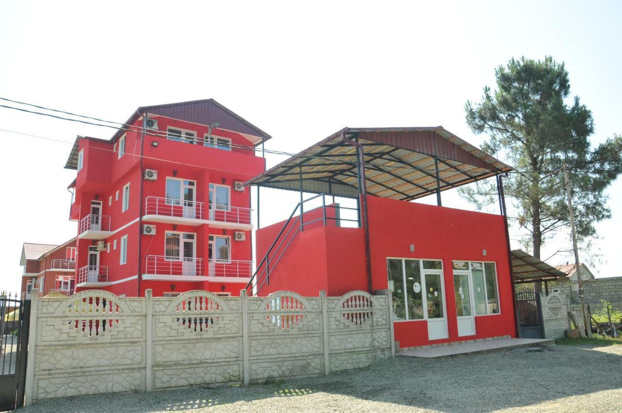 Giomari Hotel Ureki Bagian luar foto